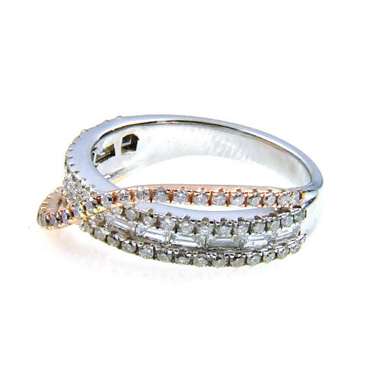 Anillo de diamante de 1,00 ct de oro blanco de 14 kt