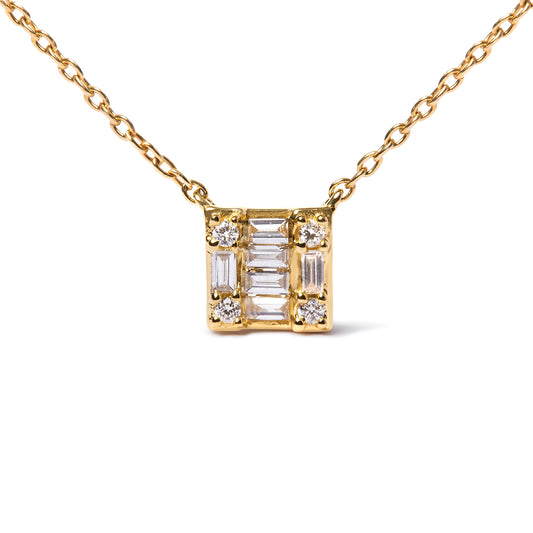 Collar con colgante cuadrado de oro amarillo de 10K y 1/10 Cttw de diamantes redondos y baguette de talla compuesta en mosaico de 18 pulgadas (color H-I, claridad I1-I2)