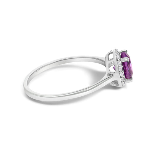 Anillo de oro blanco de 10K con amatista morada y halo de diamantes de 1/10 Cttw