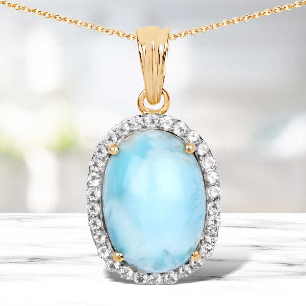 Colgante de plata esterlina .925 con larimar genuino de 13.55 quilates y topacio blanco, bañado en oro amarillo de 14K