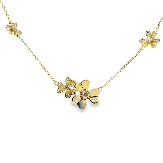 Colgante de flor de circonita cúbica de plata de ley