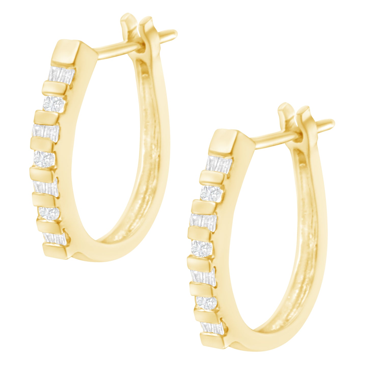 Pendientes de aro con bisagras y palanca, de oro amarillo de 10 quilates, con diamantes redondos y de talla baguette (¼ Cttw, color I-J, claridad I2-I3)