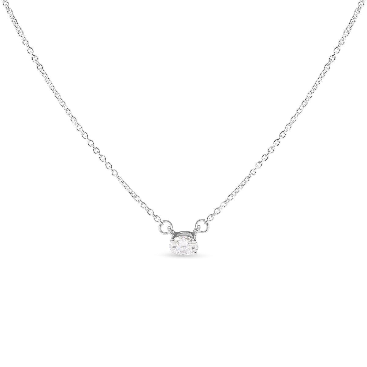 Collar con colgante de oro blanco de 14 quilates y 1/4 quilates de diamante cultivado ovalado solitario en horizontal de 18" (color G-H, claridad VS2-SI1)