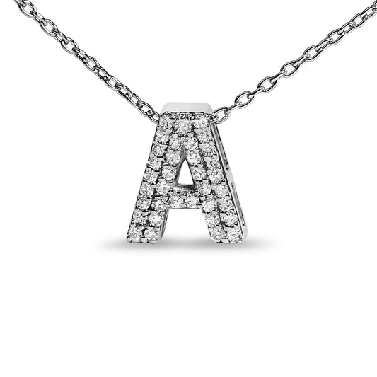Collar con colgante de burbuja con inicial "A" y acento de diamantes en oro blanco de 10K