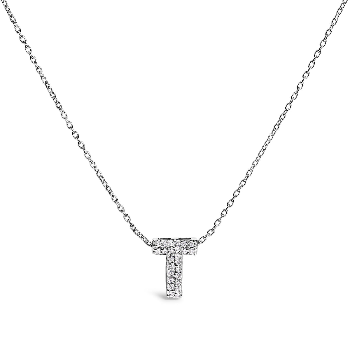 Collar con colgante de burbuja con inicial "A" y acento de diamantes en oro blanco de 10K