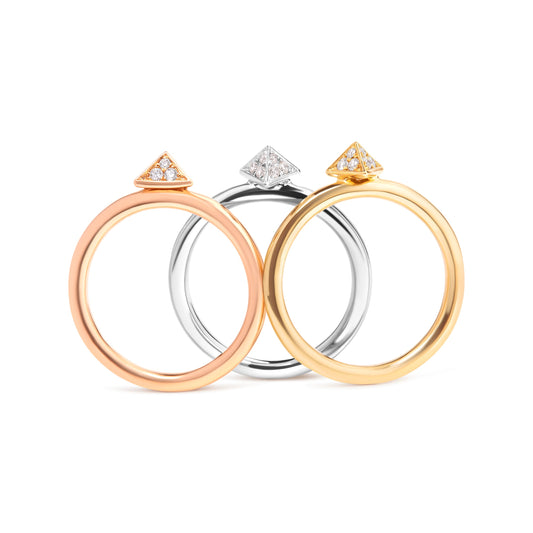 Anillo apilable de oro tricolor de 14 quilates con diamantes de 1/3 Cttw en forma de pirámide (color G-H, claridad SI1-SI2) - Talla 7