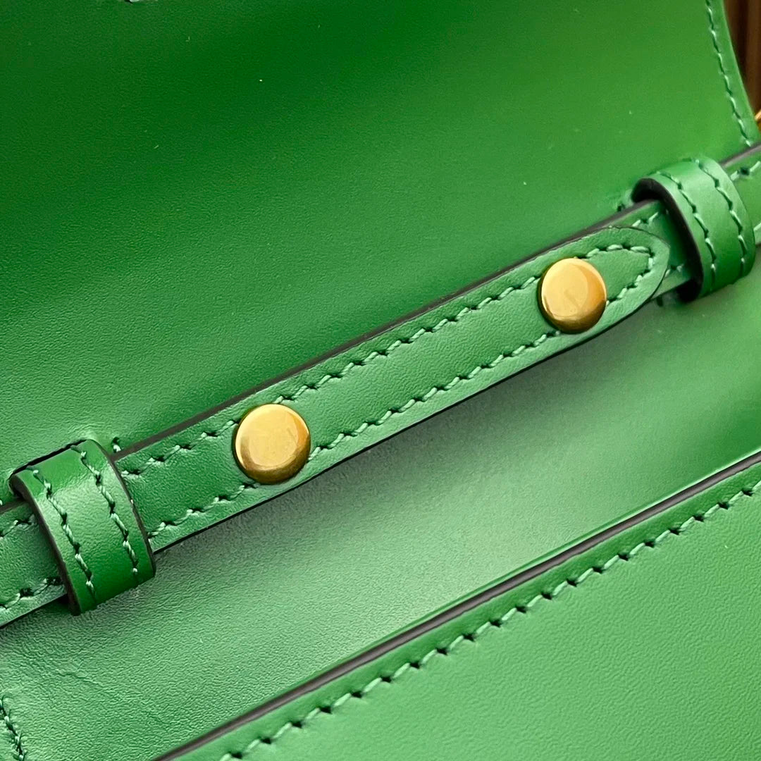 Luxury Genuine Leather Designer Handbag for Women | Large Capacity Retro Circular Shoulder Bag | Simple Style Brand Purse with Elegant Scarf Decoration | Sophisticated Full-Grain Leather Satchel Luxegan