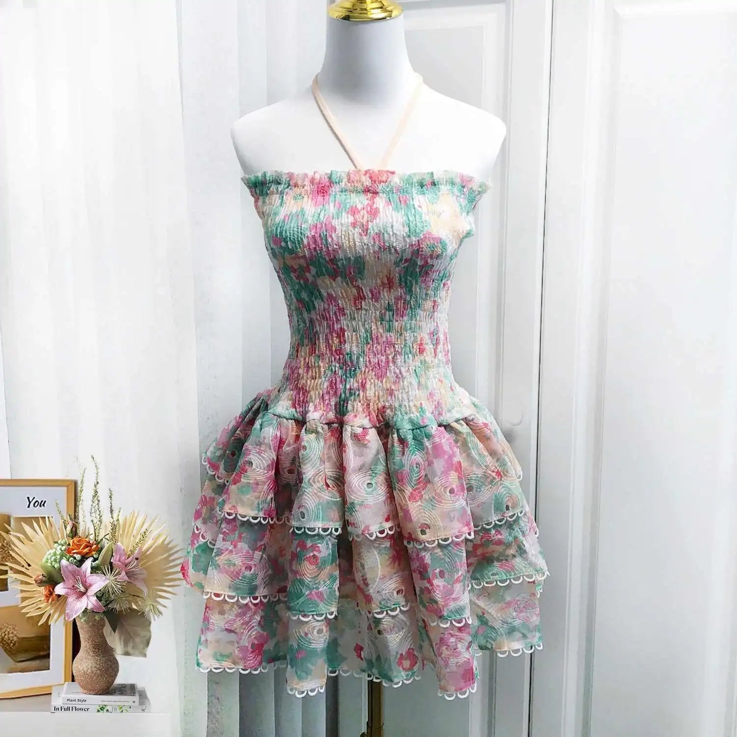 Women's Summer Layers Floral Print Short Cake Dress | Sexy Slash Neck Halter Ruffle Mini Gown | Elastic Top Stretchy Prom Evening Dress | Premium Tatting Slim Fit Ball Gown Model Luxegan