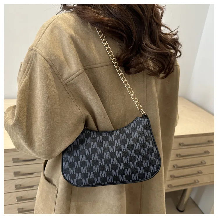 Vintage Style Square Handbag | Crossbody Bag with Adjustable Strap & Women's Messenger Shoulder Bag (Sophisticated Accessory Tote Bag Purse) Luxegan