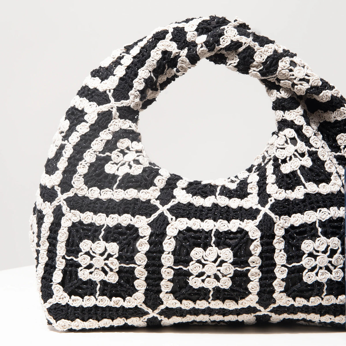 Soft Bohemian Hollow Woven Handbag | Zippered Crochet Beach Tote Luxegan
