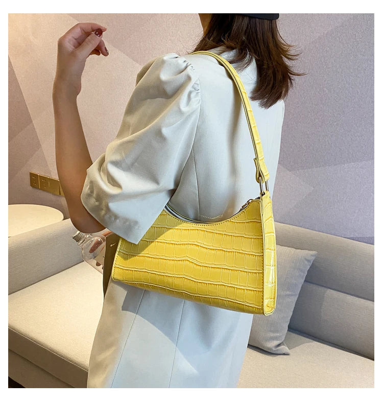 Retro Fashion Women’s Baguette | Sophisticated Crocodile-Pattern Shoulder Bag | Elegant Solid-Color Leather Chain Handbag | "Dignified" Soft TPU Tote for Versatile Daily Styling Luxegan