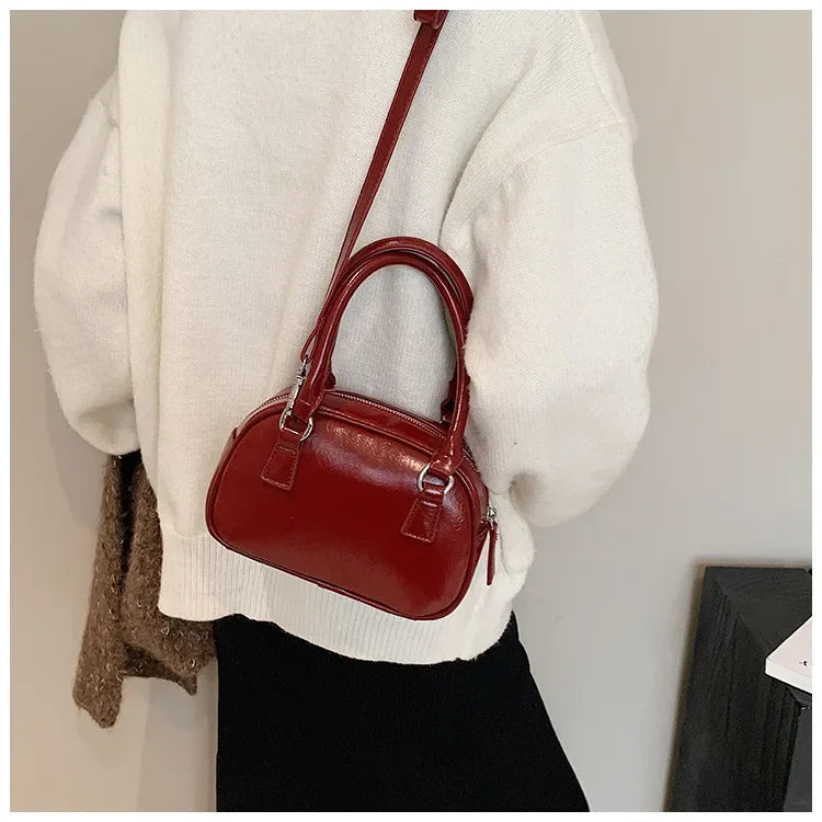 Retro Small Bag | New Autumn/Winter Messenger & Square Sling Bag Luxegan