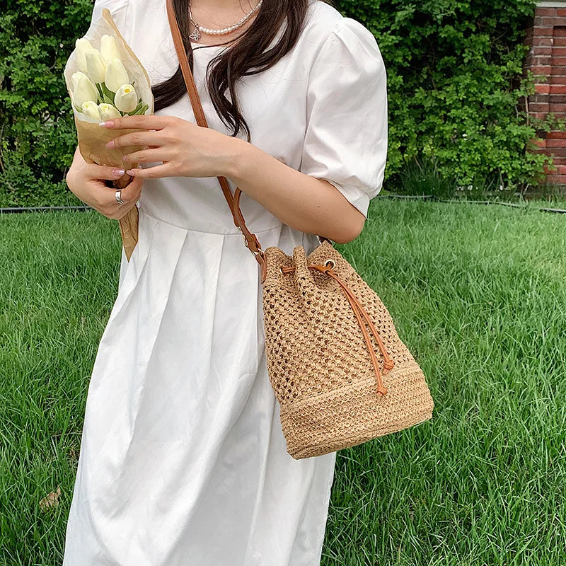 Simple Straw Bucket Bag for Women | Woven Handmade Shoulder Bag & Drawstring Crossbody Bag (Rattan Beach Bag for Girls & Travel Purse) Luxegan