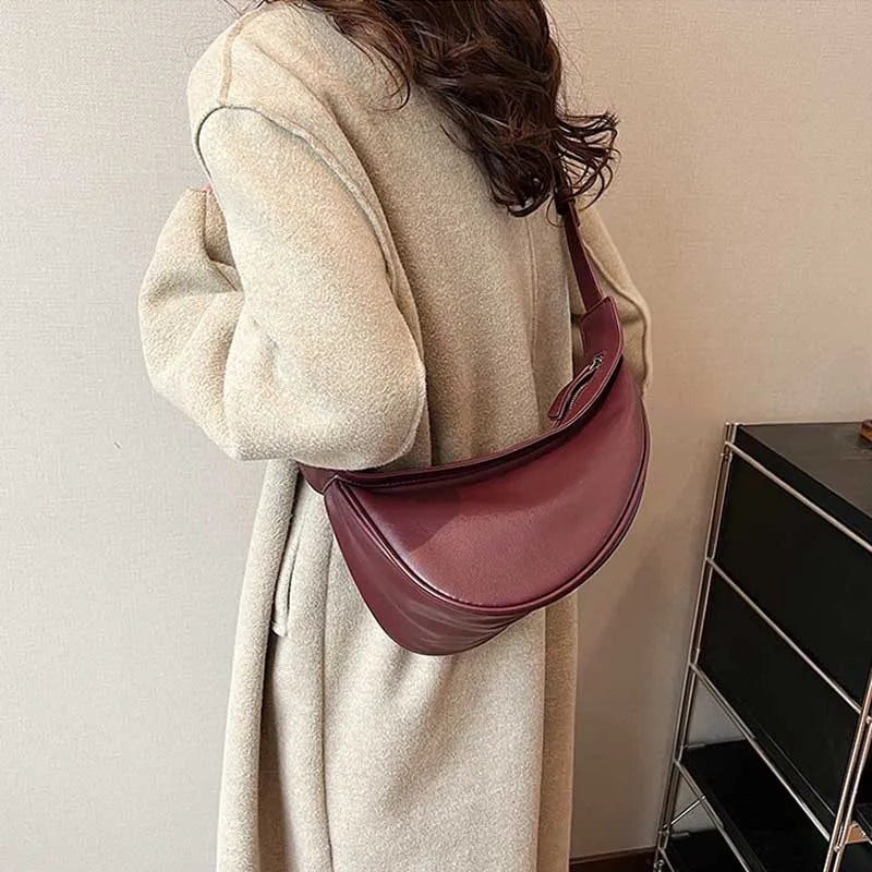Sewing Thread Saddle Bag | High Capacity PU Shoulder Handbag Luxegan