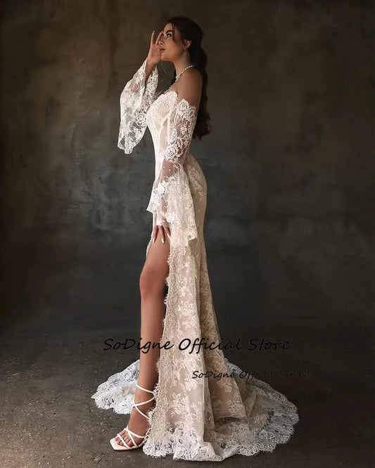 Simple Lace Mermaid Wedding Dress | Strapless Trumpet Bridal Gown with Detachable Three-Quarter Sleeves | Split Floor-Length Low-Back Bridal Robe Luxegan