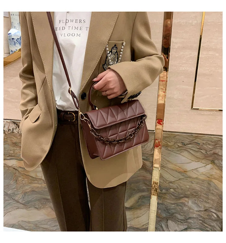 Solid Plaid Crossbody Bag For Women | Chain Decor Fashion Shoulder Bag | Ladies Flap Handbag for Daily Use Luxegan