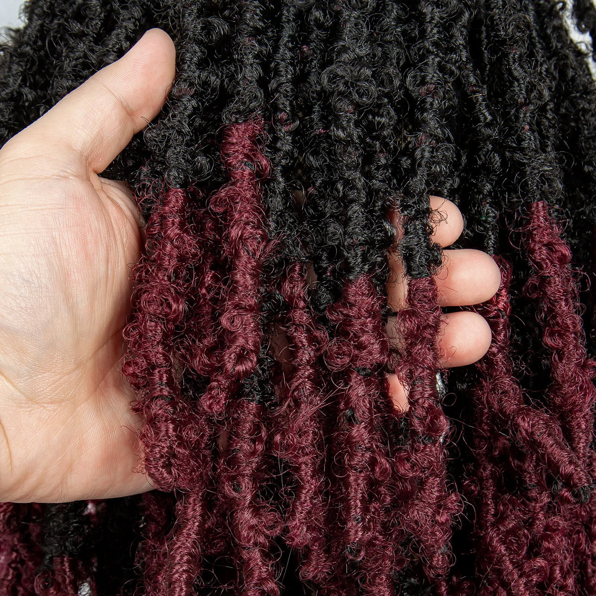 KIMA Pelucas trenzadas sintéticas de 14 pulgadas Peluca frontal de encaje Pelucas trenzadas 9x6 Trenzas de caja sin nudos con pelo de bebé para mujeres negras