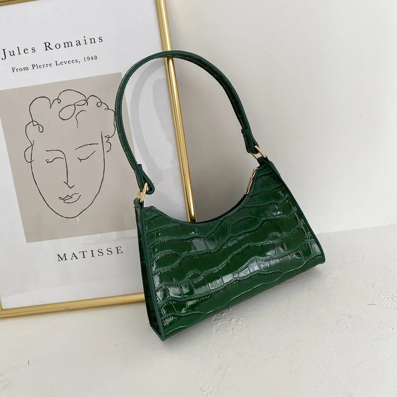 Retro Fashion Women’s Baguette | Sophisticated Crocodile-Pattern Shoulder Bag | Elegant Solid-Color Leather Chain Handbag | "Dignified" Soft TPU Tote for Versatile Daily Styling Luxegan