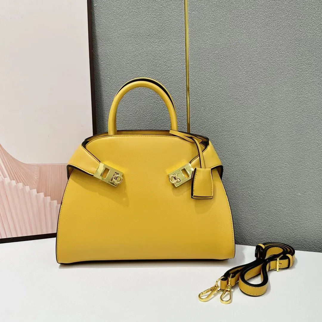 Luxury Designer Shell Messenger Bag | Sophisticated "Bowling Style" Silhouette | New Fashion Large Capacity Shoulder Bag | "Dignified" High-Performance PU Leather Essential for Radiant Versatile Styling Luxegan