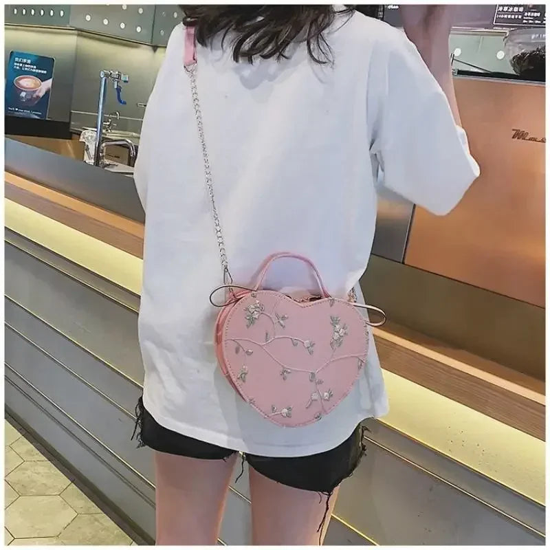 Fashionable Lace Peach Heart Small Bag Women | New Trend Ladies Cross Stitch Shoulder Bag | Personalized Hand-held Shoulder Bags Luxegan