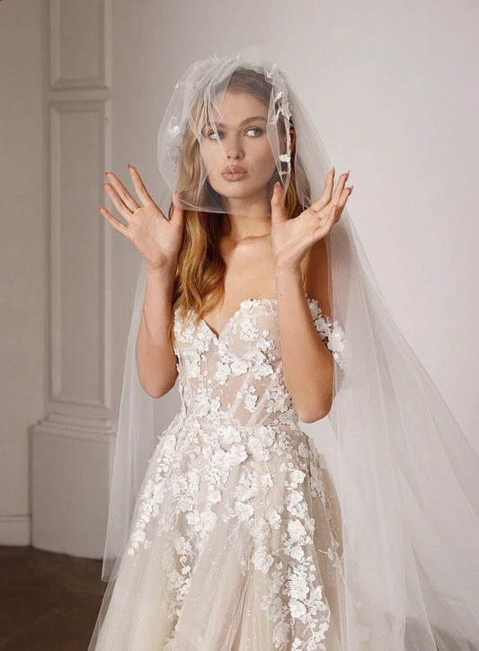Classic Off-the-Shoulder Sweetheart A-Line Wedding Dress | Elegant Boho Beach "Illusion Lace Applique" Silhouette | Custom Made Embroidered Organza & Tulle Vestido De Noiva | Majestic Lace-Up Bridal Gown Luxegan