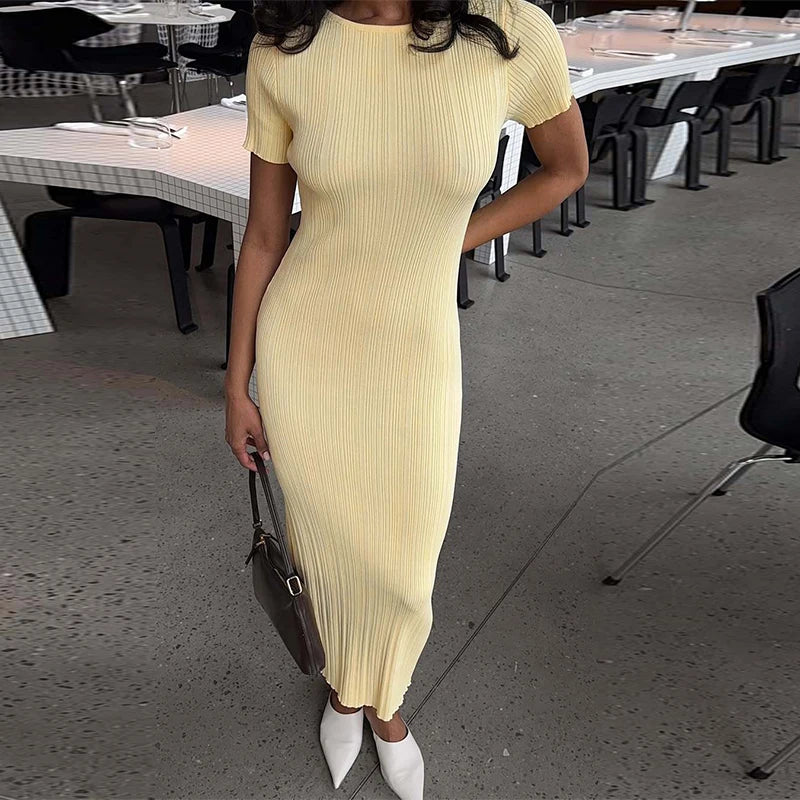 Elegant Women's Knitted Long Dress | Sophisticated O-Neck Short Sleeve Sheath Gown | Elegant "Hip Package" Silhouette | "Dignified" Slight-Stretch Knitwear for Radiant Versatile Summer & Fall Styling Luxegan