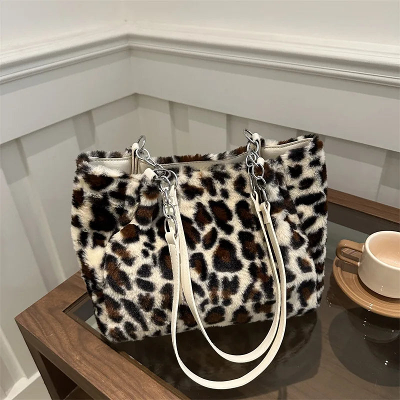 Winter Fashion Leopard Print Plush Women's Bags | Versatile Casual Trendy Premium Texture Large Capacity Shoulder Handbag Luxegan