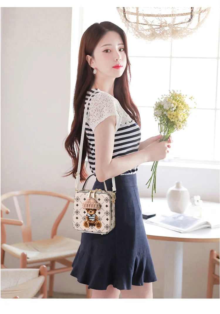 New Fashion Design Leather Women's Bag | Lady Commuter Small Square Bag & Hard Box Handbag Luxegan