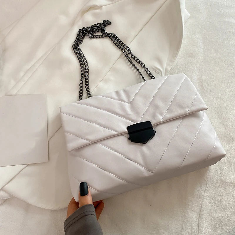 New Lingge Design Women Shoulder Bag | Crossbody Handbag for Female Leisure Large Capacity Chain Underarm Messenger Bag Luxegan