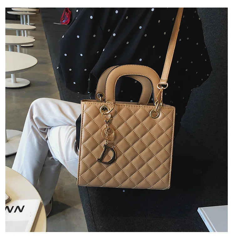 Luxury Lingge Chain Tote Bag | Women's Fashion Shoulder & Crossbody Handbag Luxegan