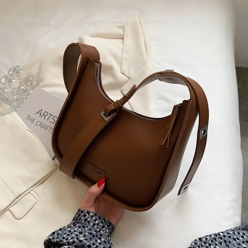 Versatile Retro Solid Color Corduroy Shoulder Bag | Fashionable HARD Crossbody Hobo Bag for Women Daily Commuting Luxegan
