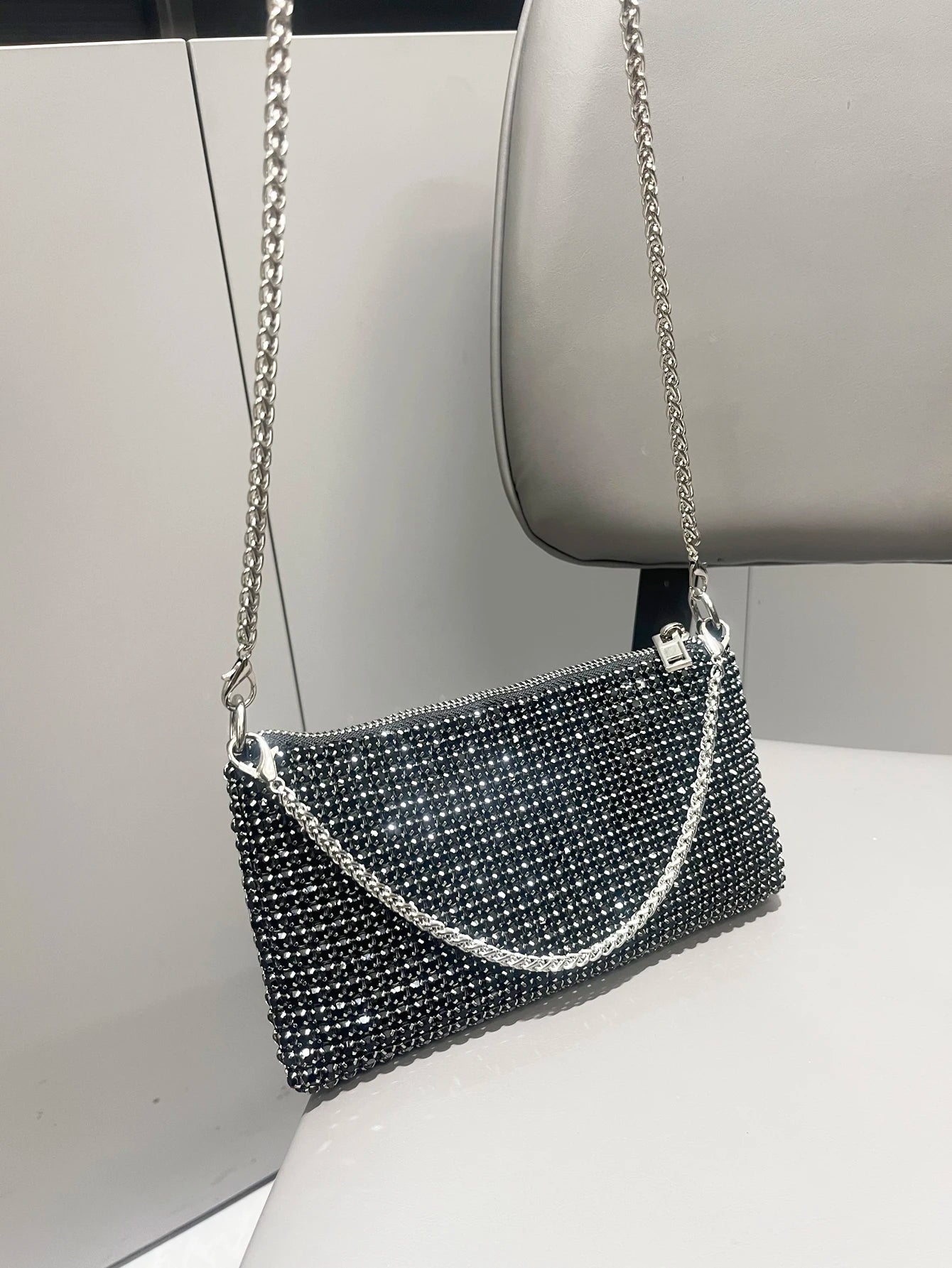 Luxury Designer Rhinestones Clutch Purse | Sparkling Evening Handle Bag for Women | Elegant Crystal Shoulder Bag & Fashionable Party Purse Luxegan