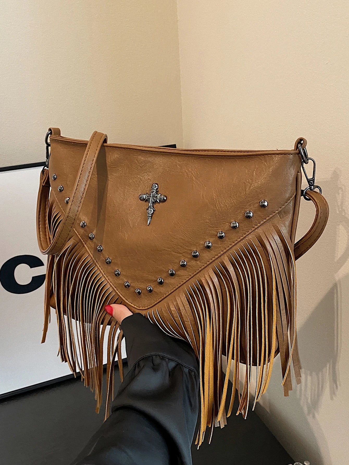 Bohemian Style Retro Leather Crossbody Bag | Tassel Studded Handbag Luxegan