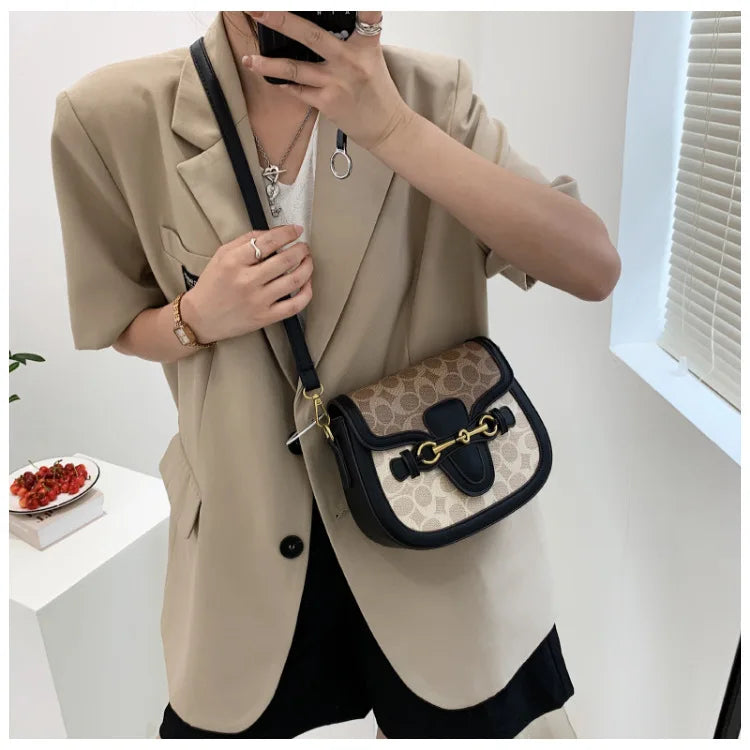 Trendy Korean-Style Saddle Bag | Retro Wide-Strap Crossbody Luxegan