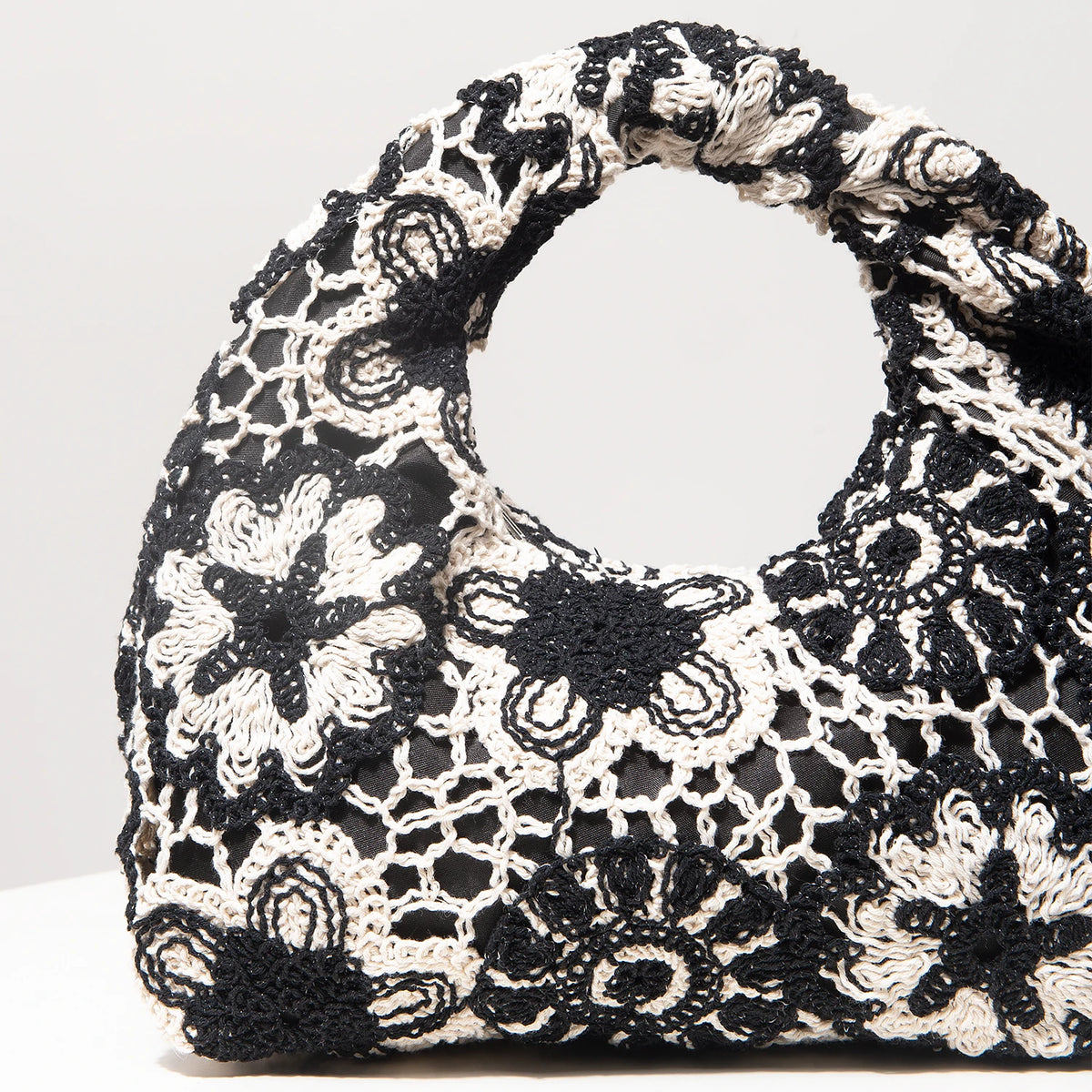 Soft Bohemian Hollow Woven Handbag | Zippered Crochet Beach Tote Luxegan