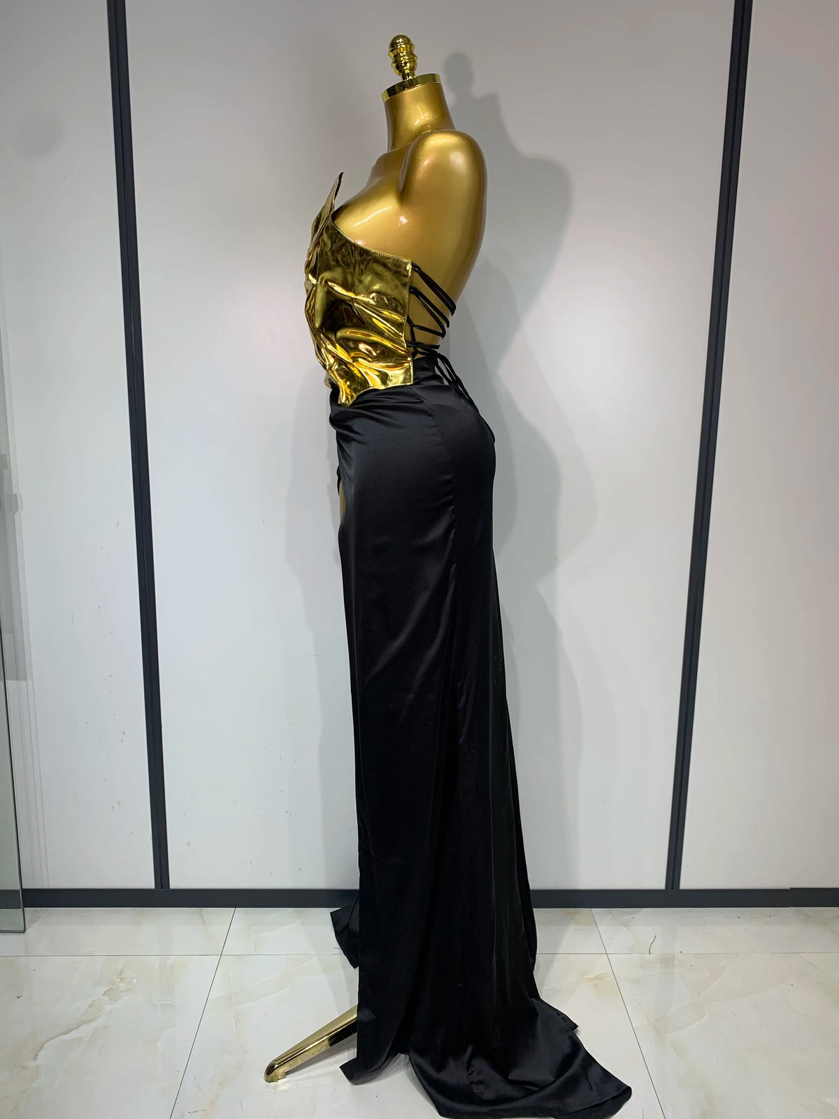 Women's New Arrival Gold Color Sexy 2-Piece Dress Set | Laced-Up Chest-Wrapping Top & Long Skirt | Celebrity Elegant Evening Party Gown | Premium Non-Woven Slim Fit Floor-Length Sheath Vestido Luxegan