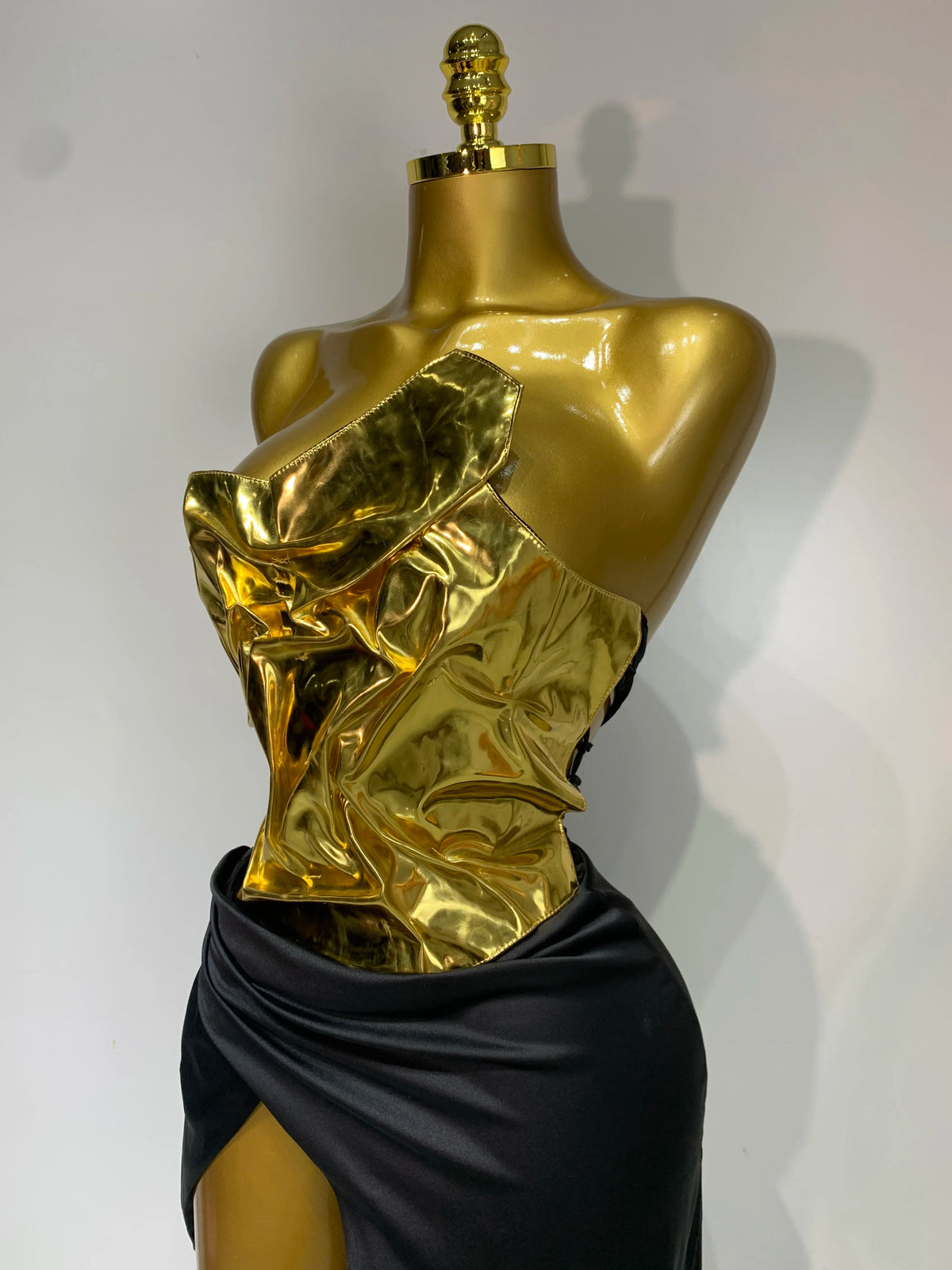 Women's New Arrival Gold Color Sexy 2-Piece Dress Set | Laced-Up Chest-Wrapping Top & Long Skirt | Celebrity Elegant Evening Party Gown | Premium Non-Woven Slim Fit Floor-Length Sheath Vestido Luxegan