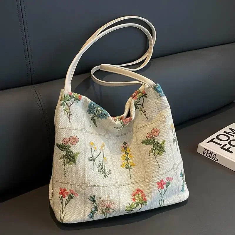 New Chinese Style Retro Silk Jacquard Bag | Sophisticated Minimalist Fashion Shoulder Bag | Elegant Single Strap Diagonal Crossbody | Luxury Silk Women’s Square Handbag with Smart Interior Luxegan