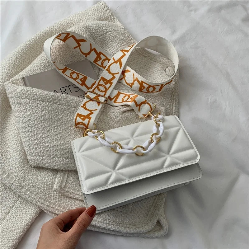 New Women's Bags Korean Version | Lingge Chain Shoulder Bag & Solid Color Messenger Small Square Bag Luxegan