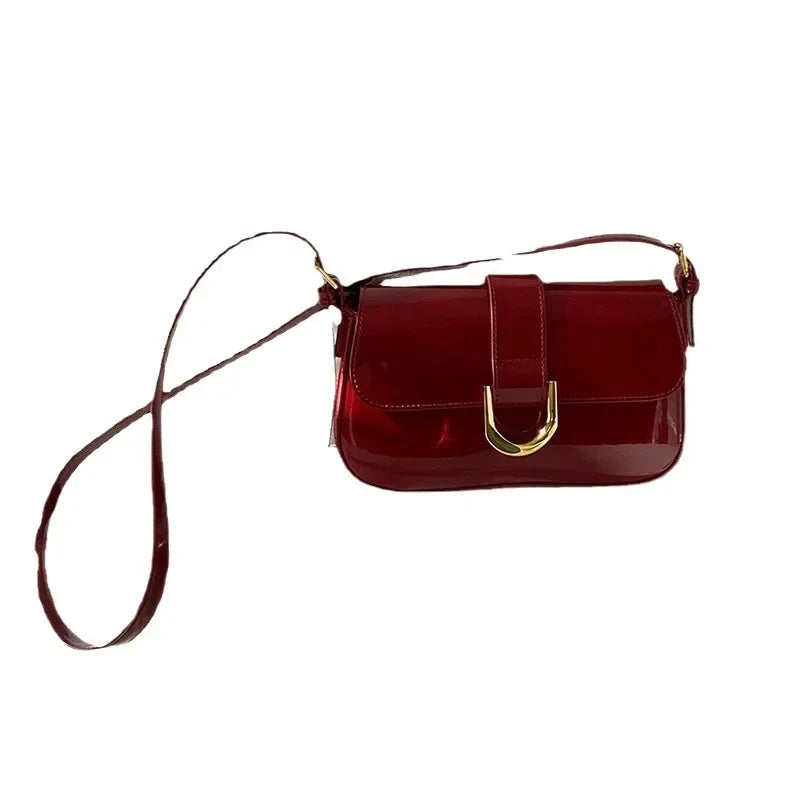 Classic PU Leather Horseshoe Buckle Casual Crossbody Bag | Solid Color Small Shoulder Bag with Zipper Closure Women Clutch Purse Luxegan