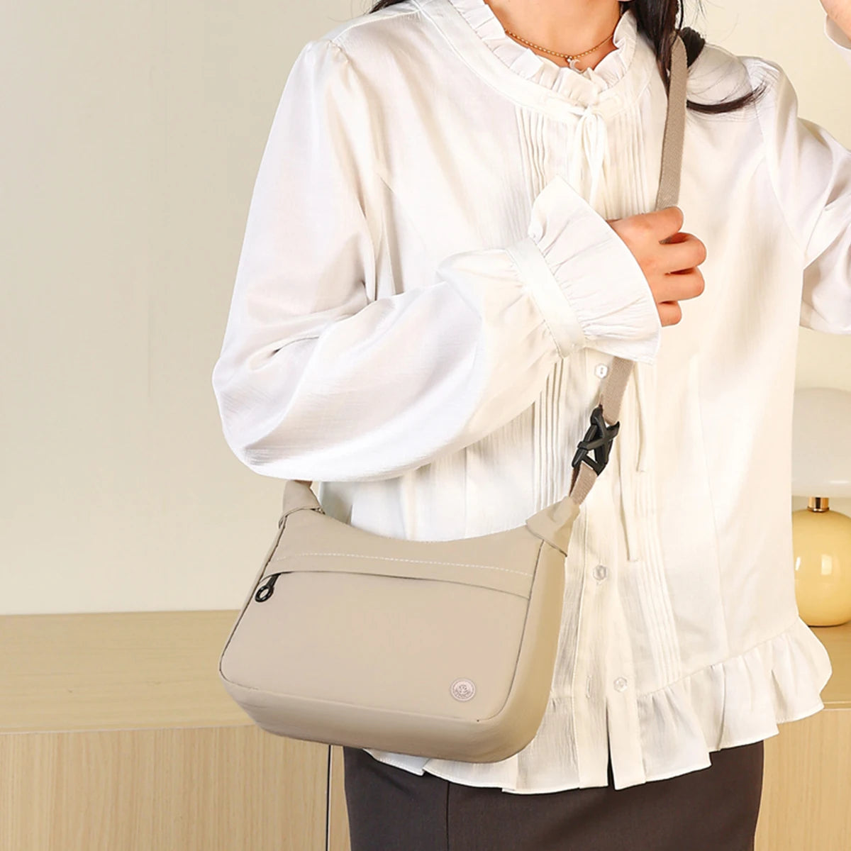 Casual Women's Minimalist Crossbody Bag | Lightweight Nylon & Large Capacity Storage Luxegan