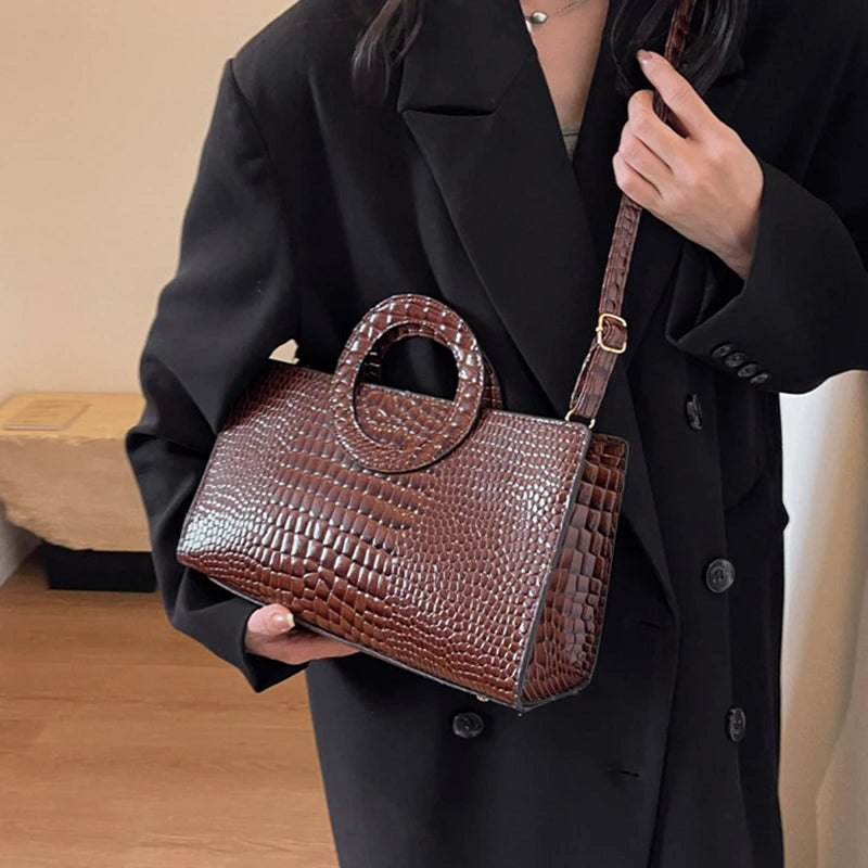 Luxury Crocodile Pattern Women's Handbag | Fashion Shoulder & Crossbody Bag (Famous Brand Designer PU Leather, Large Capacity) Luxegan