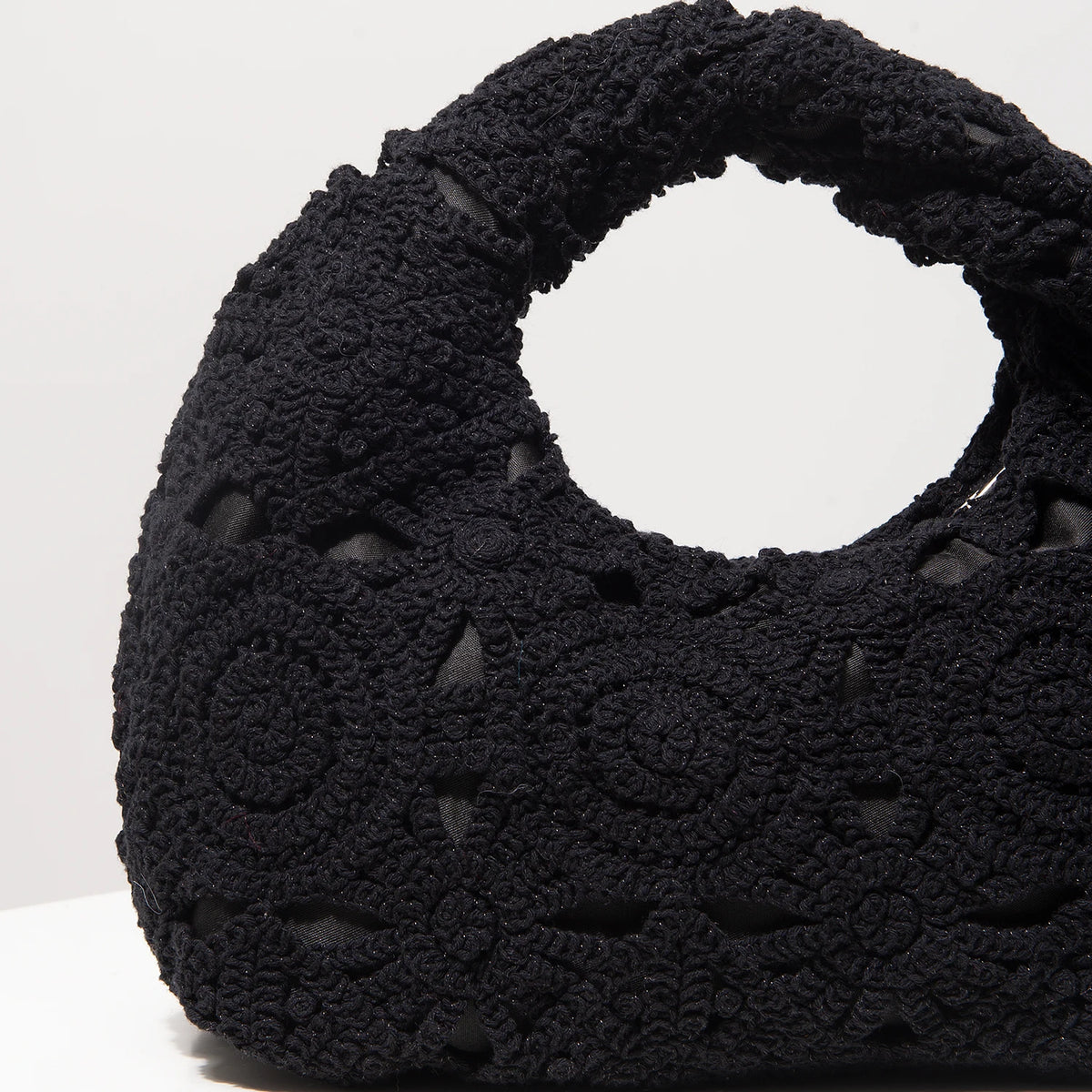 Soft Bohemian Hollow Woven Handbag | Zippered Crochet Beach Tote Luxegan