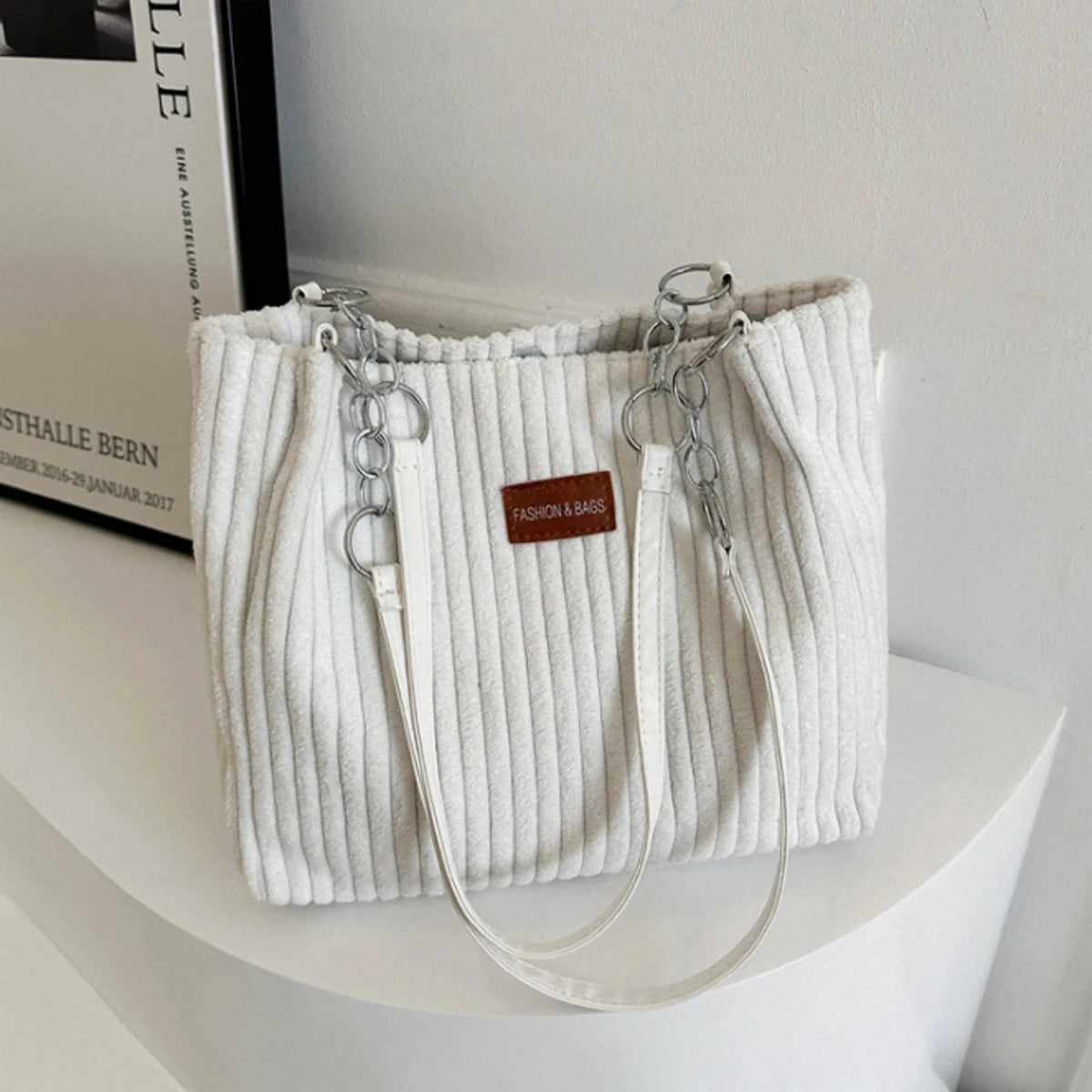 Simple Solid Color Velvet Bag | High Texture Chain Shoulder & Underarm Messenger Bag (Unisex Fashion Handbag for All Seasons) Luxegan