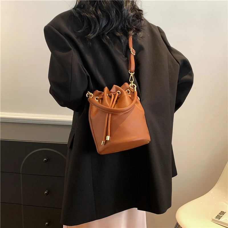 Designer Black Coffee Crossbody Bags Women Luxury Pu Leather Handbags And Purse | Retro Bucket Shoulder Bags Tote Luxegan