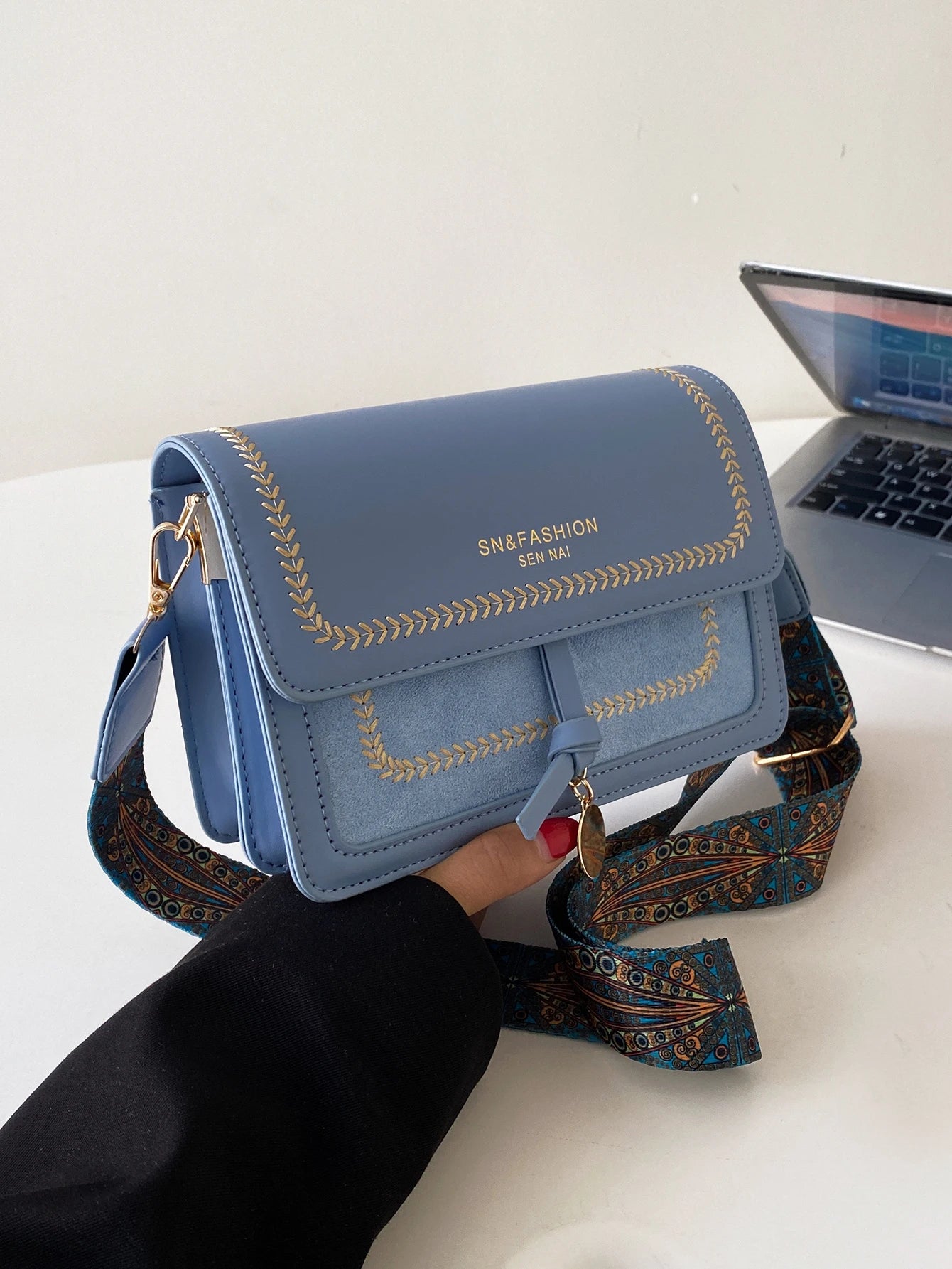 Small Square Satchel | Versatile Wide-Strap Crossbody Bag Luxegan