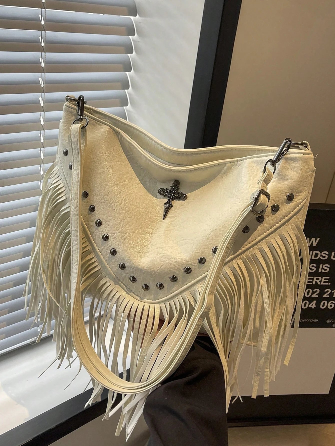 Bohemian Style Retro Leather Crossbody Bag | Tassel Studded Handbag Luxegan