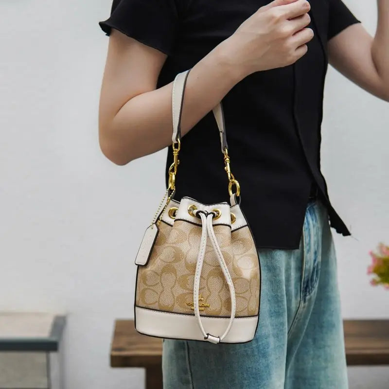 Printing Top Handle Bag Hot Women's Handbag PU Luxury Bucket Classic Shopping Trip Women's Underarm Bag Shoulder Crossbody Bag Luxegan