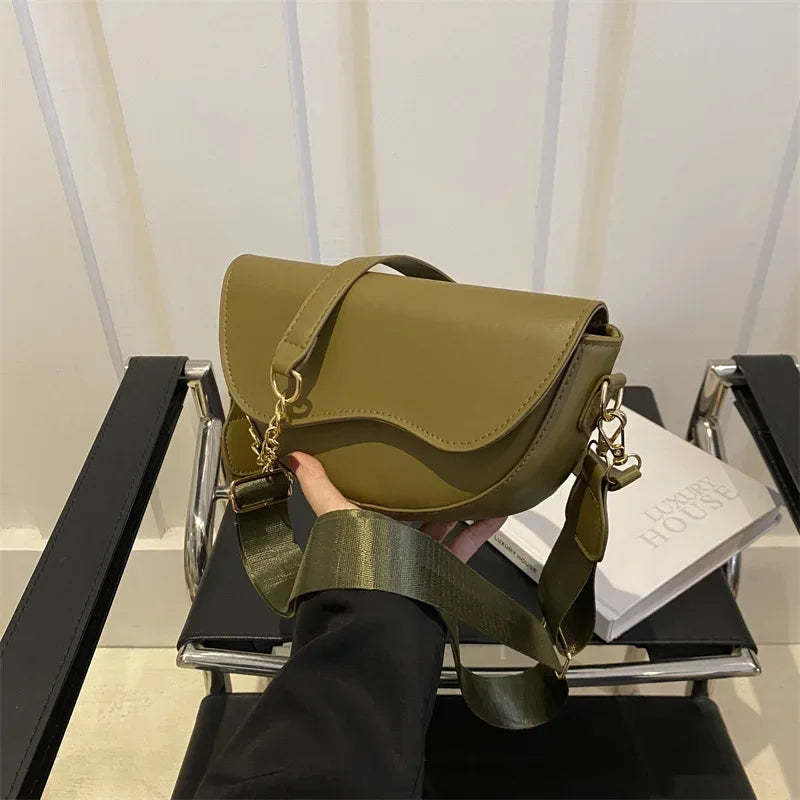 Small PU Leather Saddle Bag | Fashion Chain Crossbody Purse Luxegan