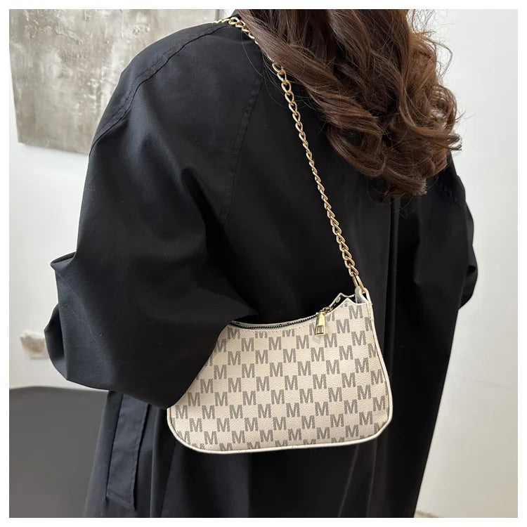 Vintage Style Square Handbag | Crossbody Bag with Adjustable Strap & Women's Messenger Shoulder Bag (Sophisticated Accessory Tote Bag Purse) Luxegan